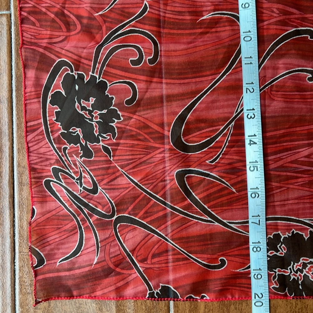 Red and Black Floral Scarf - Picture 5 of 8